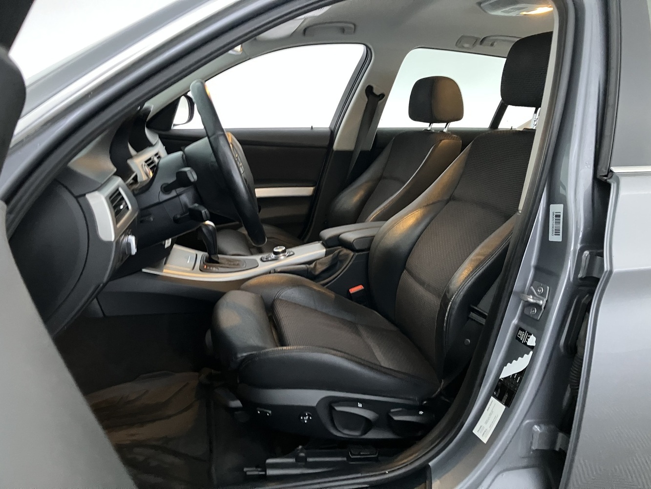 BMW 3.3 vaihtoauto