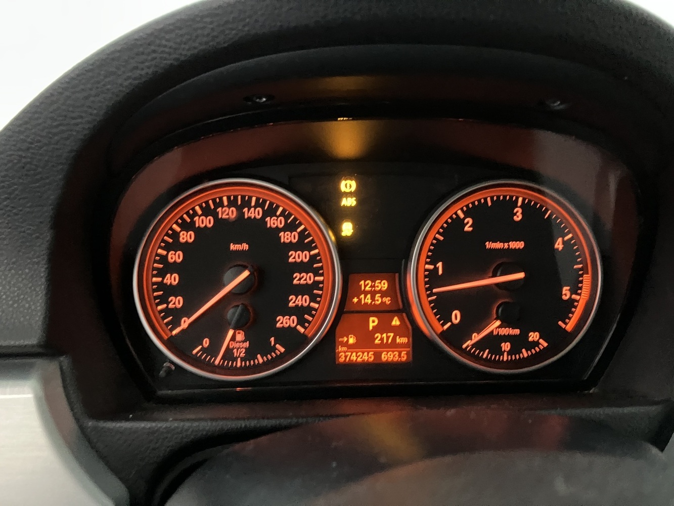 BMW 3.3 vaihtoauto