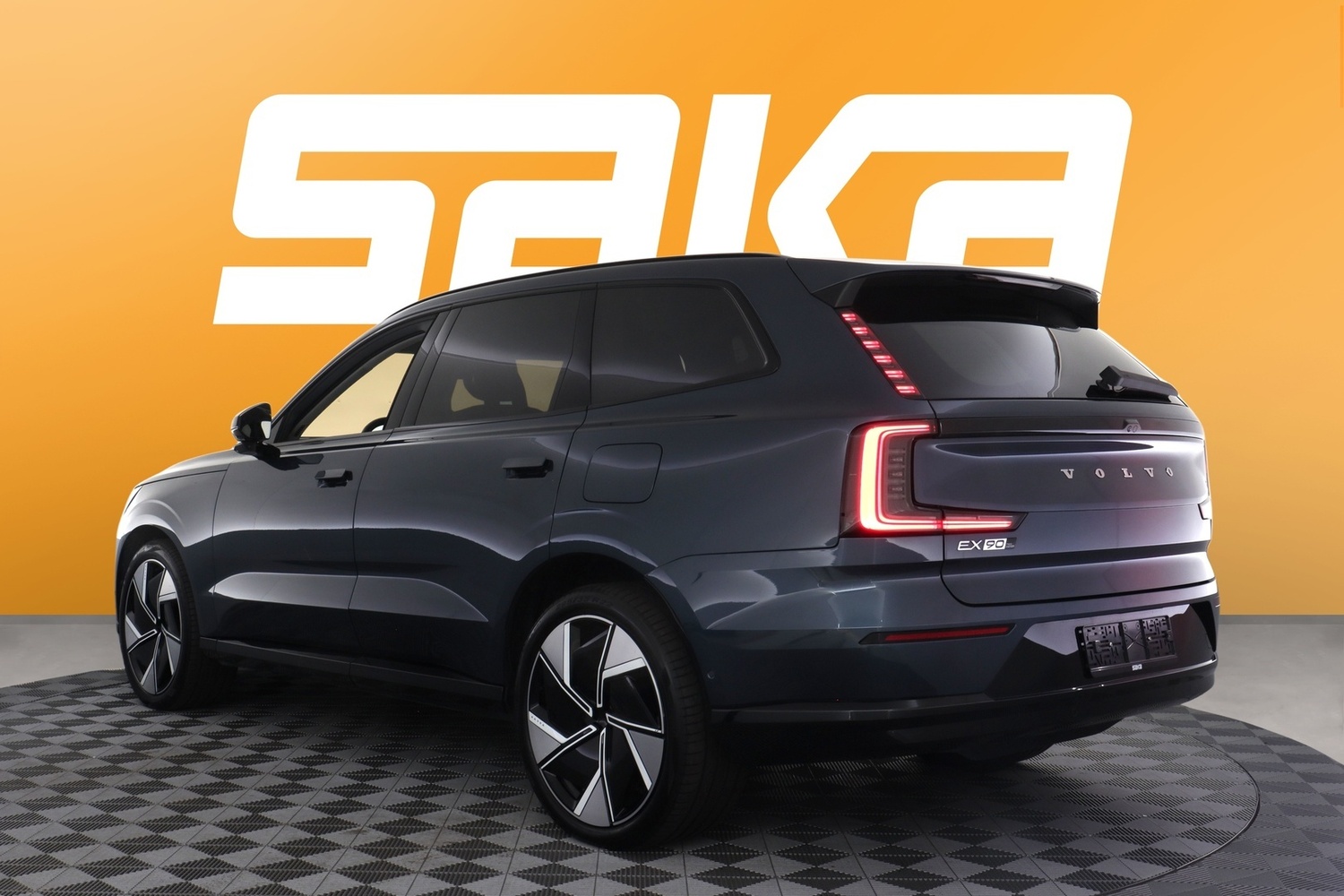 Volvo EX90 vaihtoauto