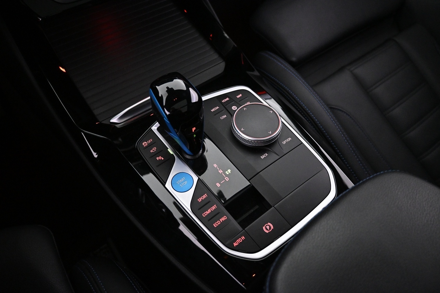 BMW iX3 vaihtoauto