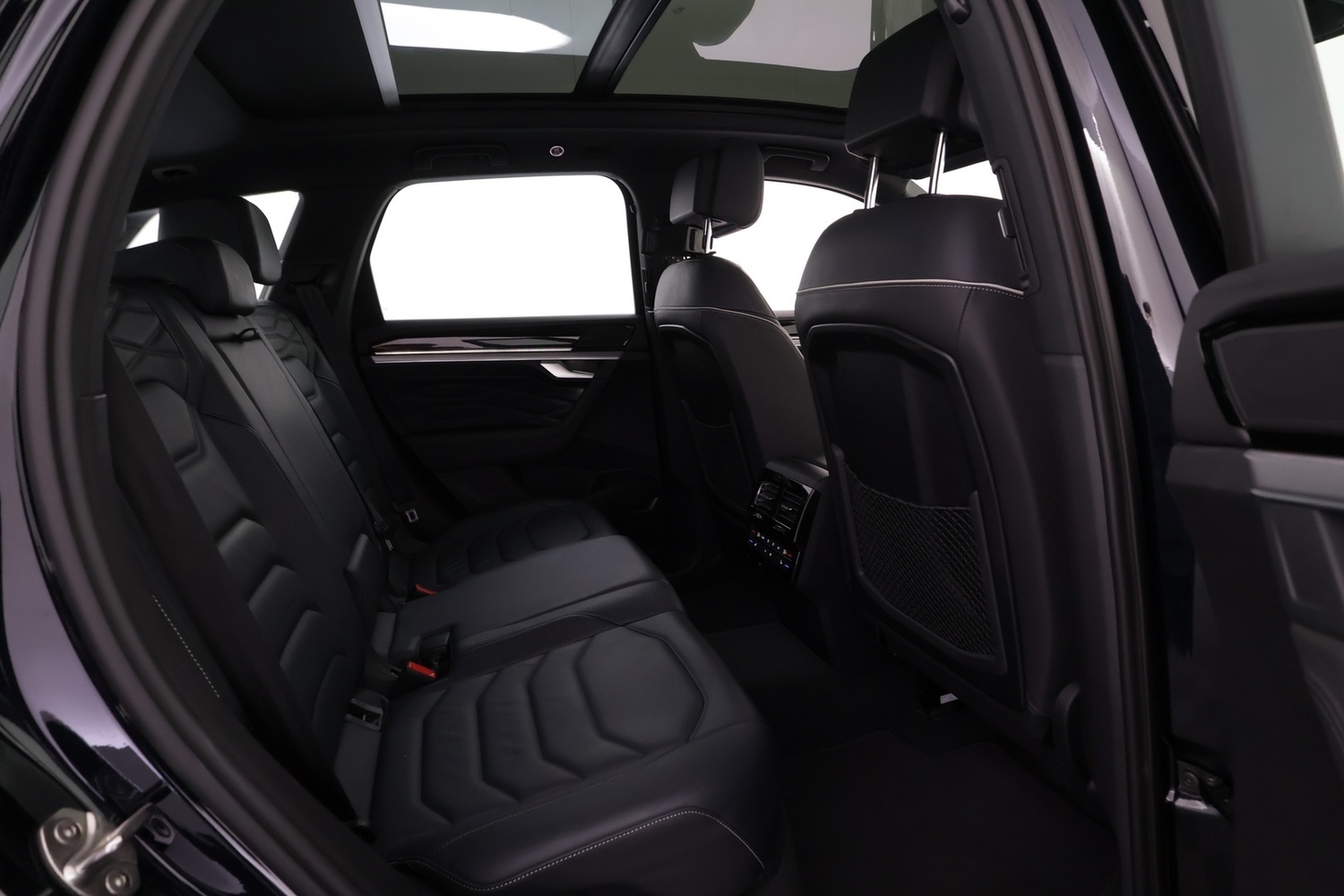 Volkswagen Touareg vaihtoauto