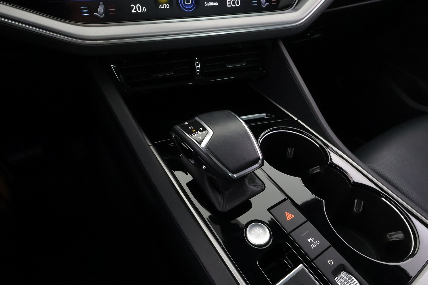 Volkswagen Touareg vaihtoauto