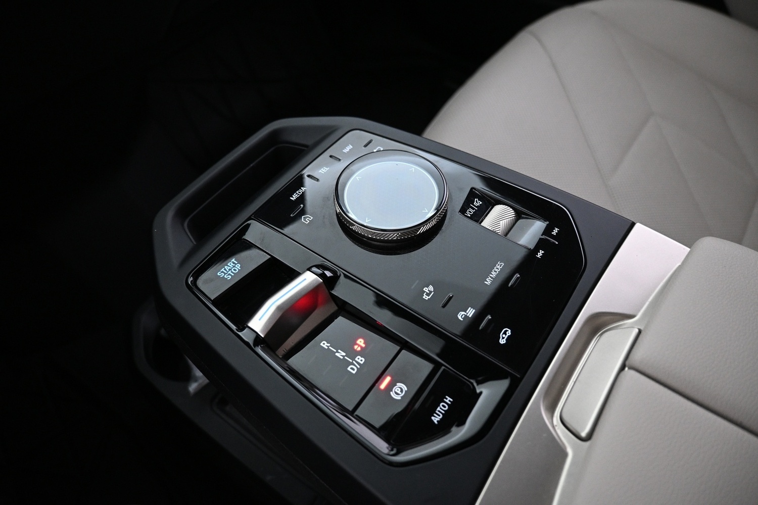 BMW iX vaihtoauto