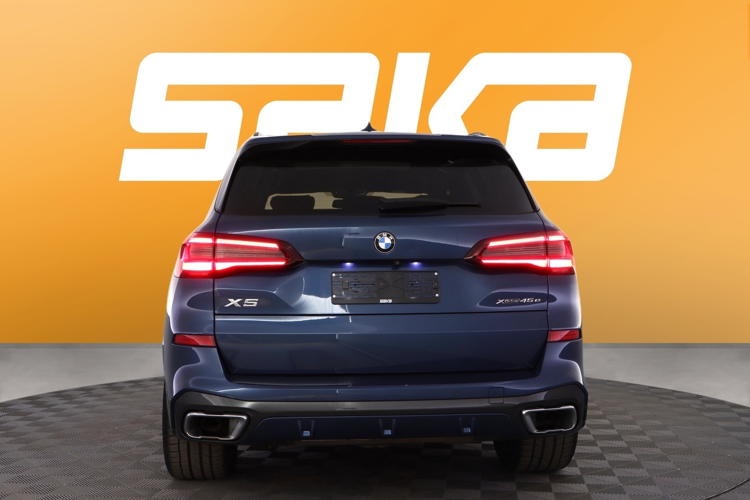 BMW X5 vaihtoauto