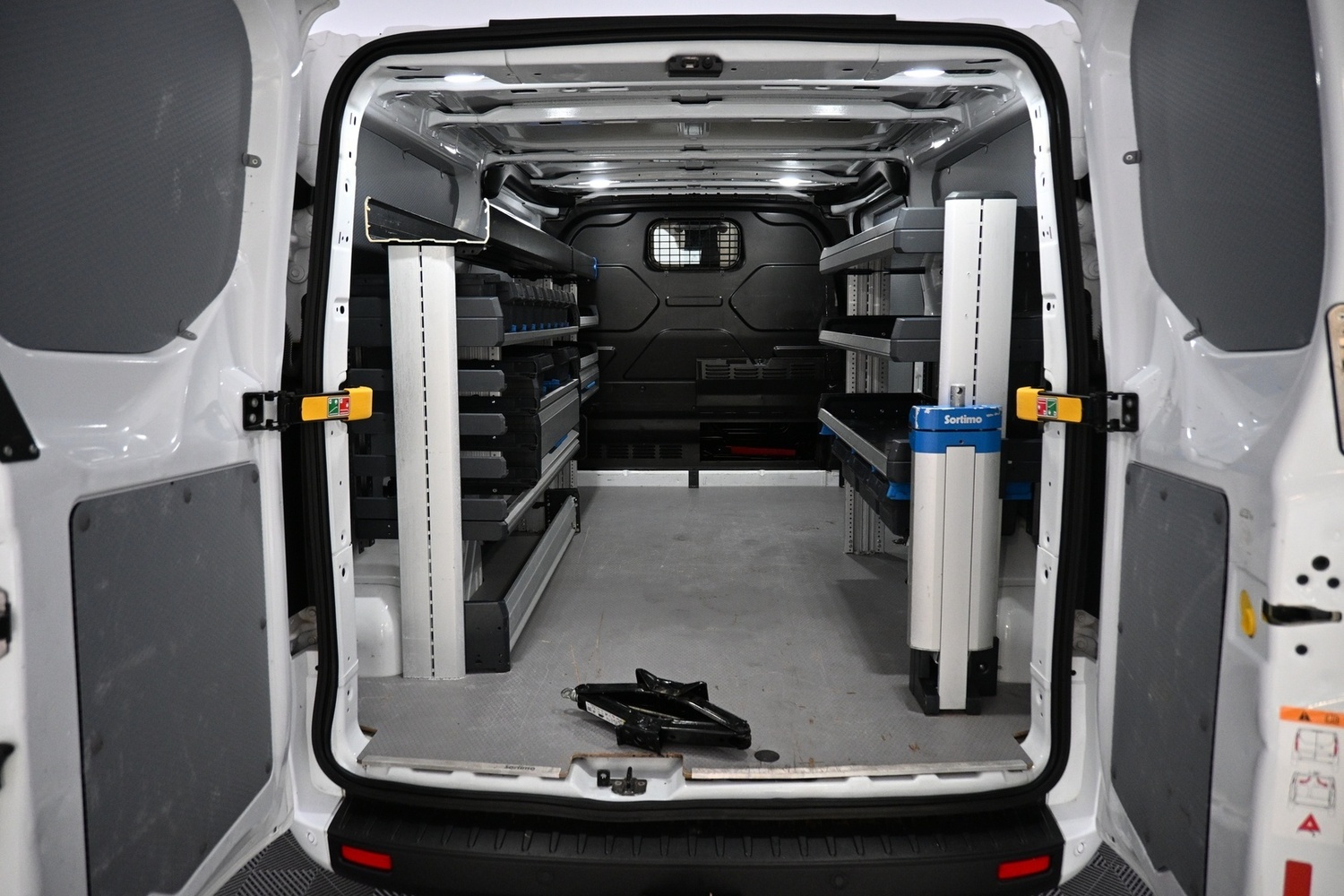 Ford Transit Custom vaihtoauto