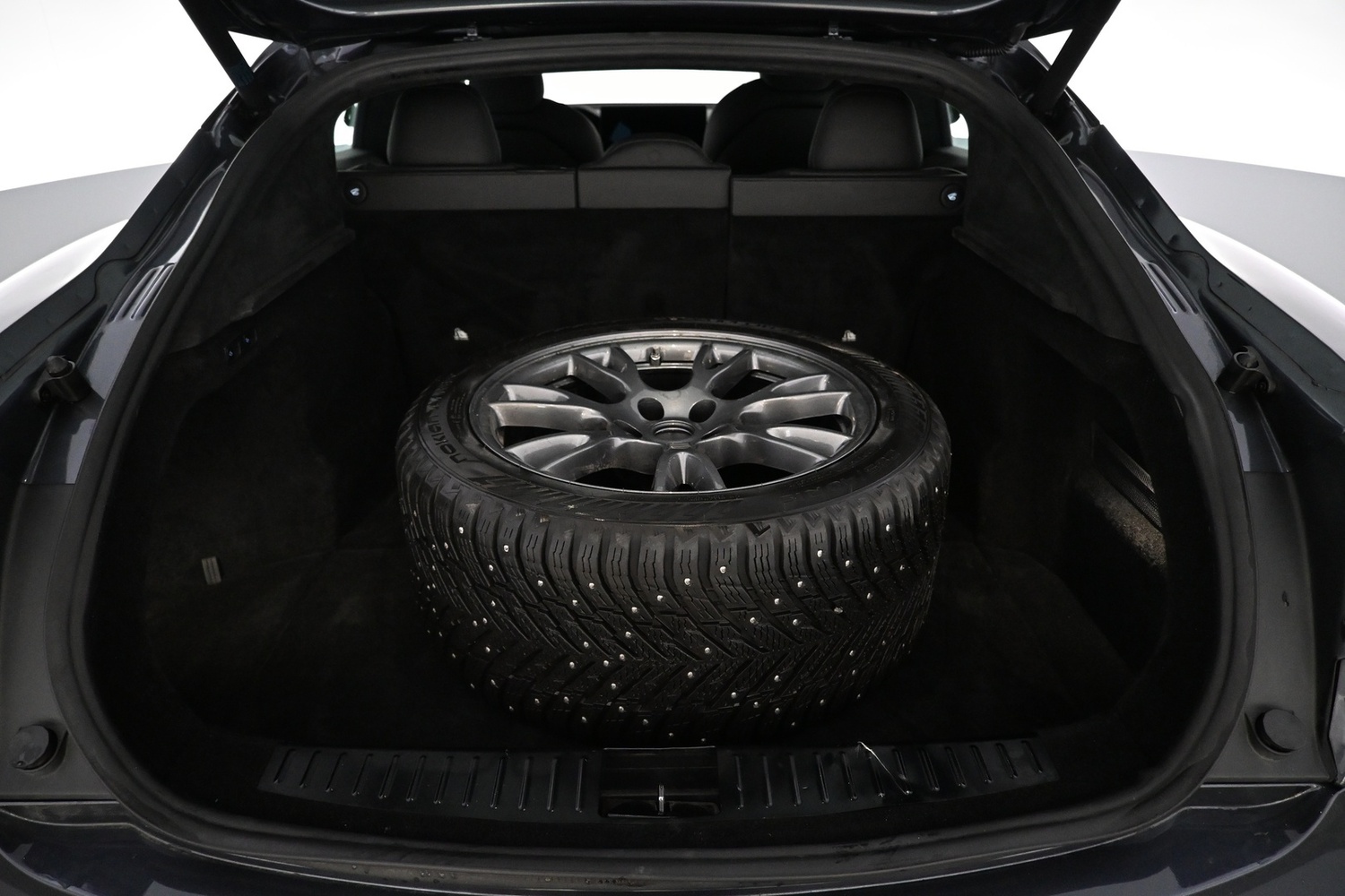 Tesla Model S vaihtoauto