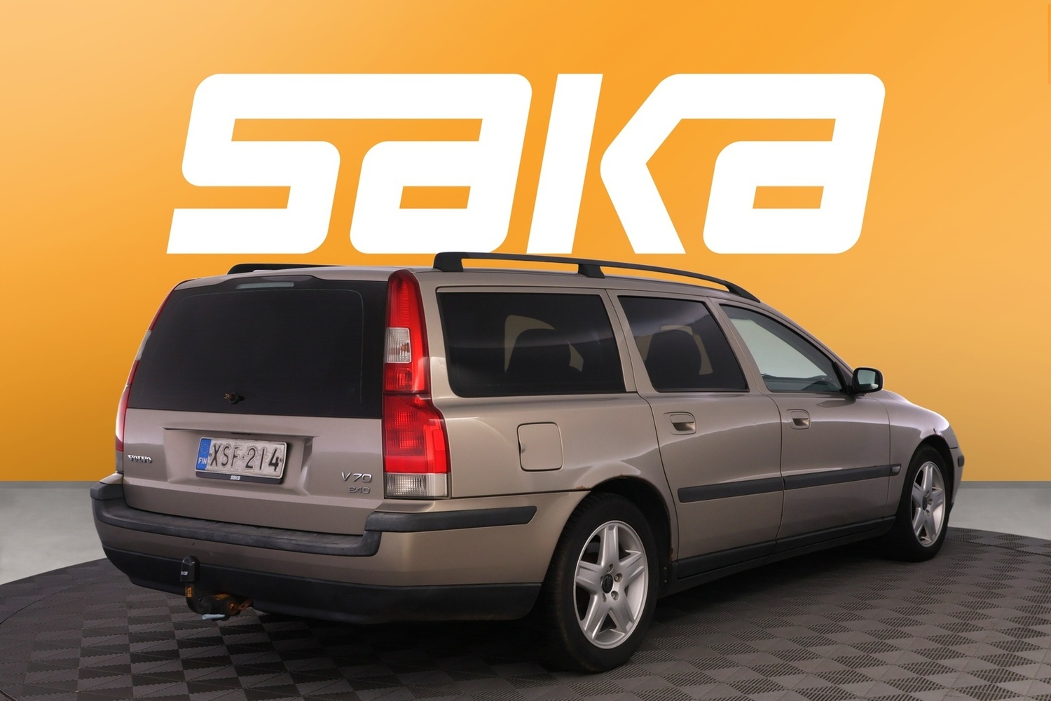 Volvo V70 vaihtoauto