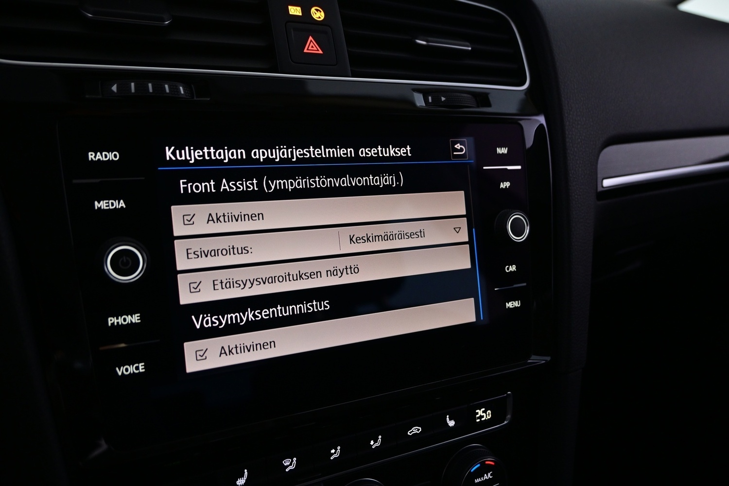 Volkswagen Golf vaihtoauto