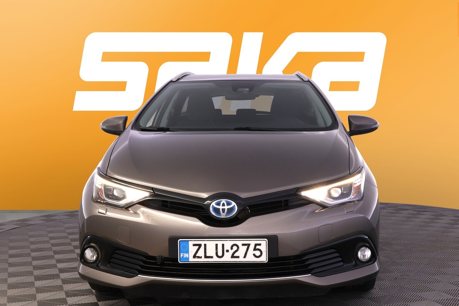 Toyota Auris vaihtoauto