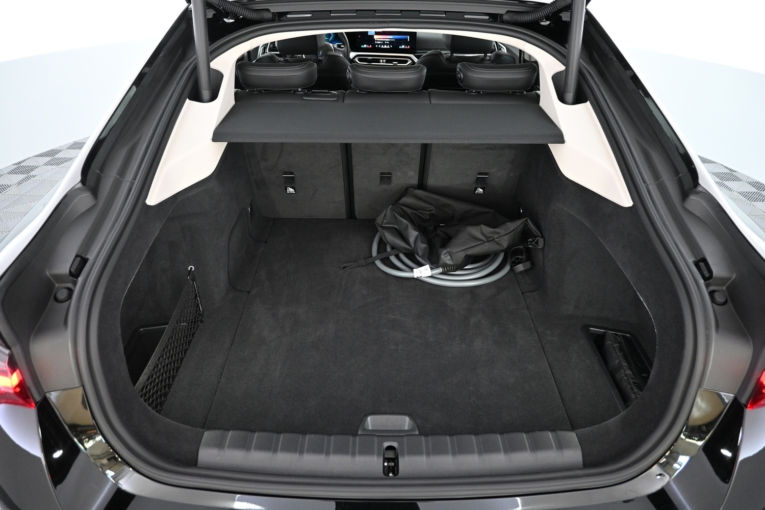 BMW i4 vaihtoauto