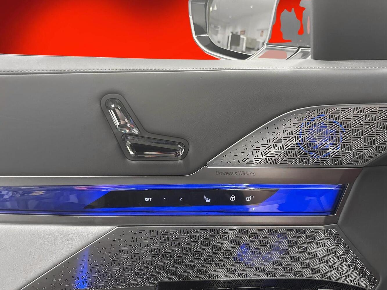 BMW i7 vaihtoauto