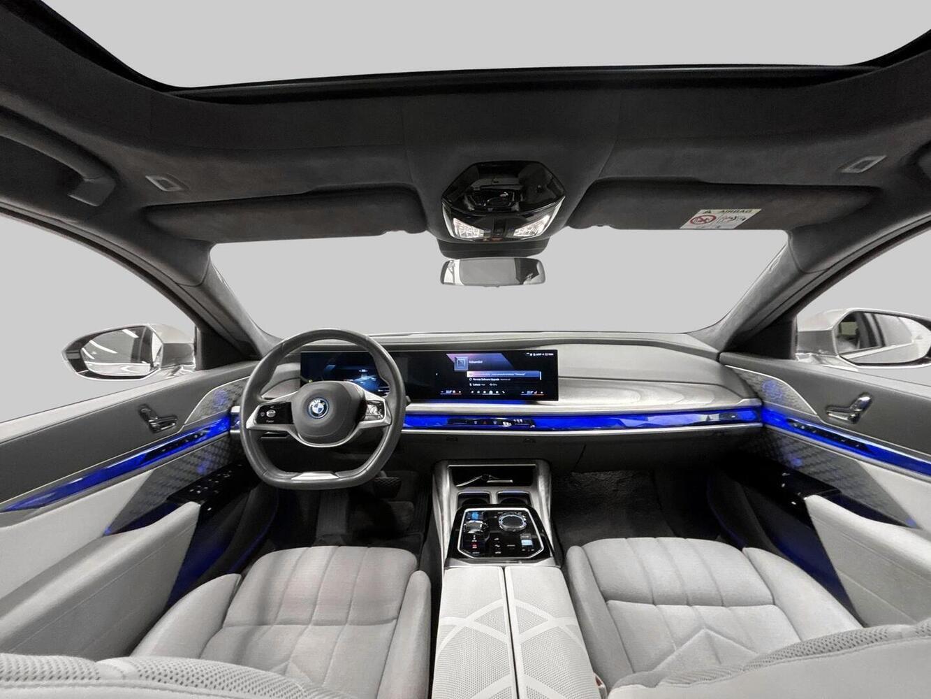 BMW i7 vaihtoauto
