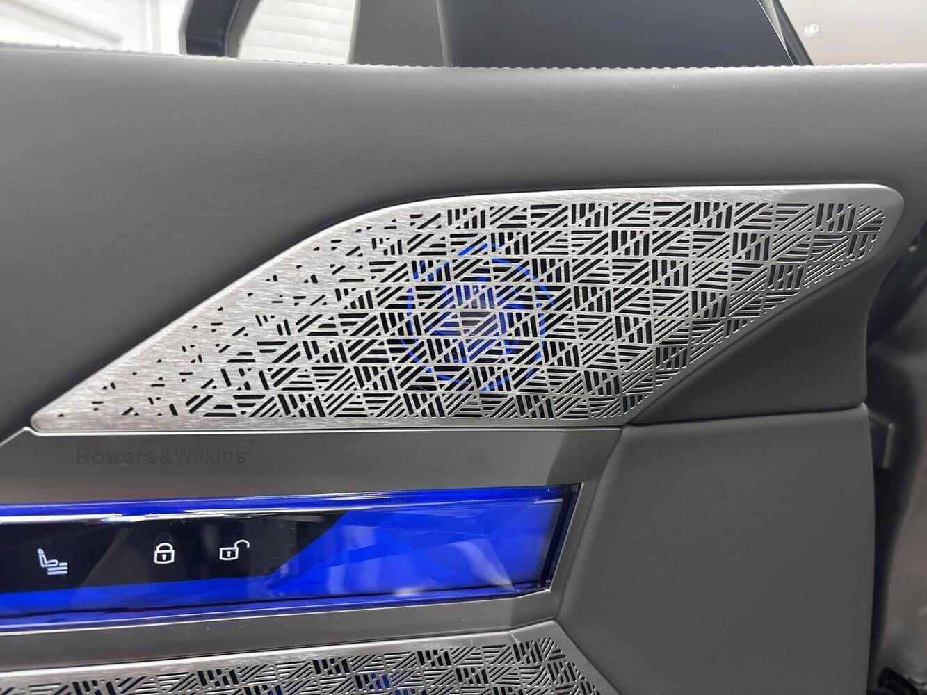 BMW i7 vaihtoauto