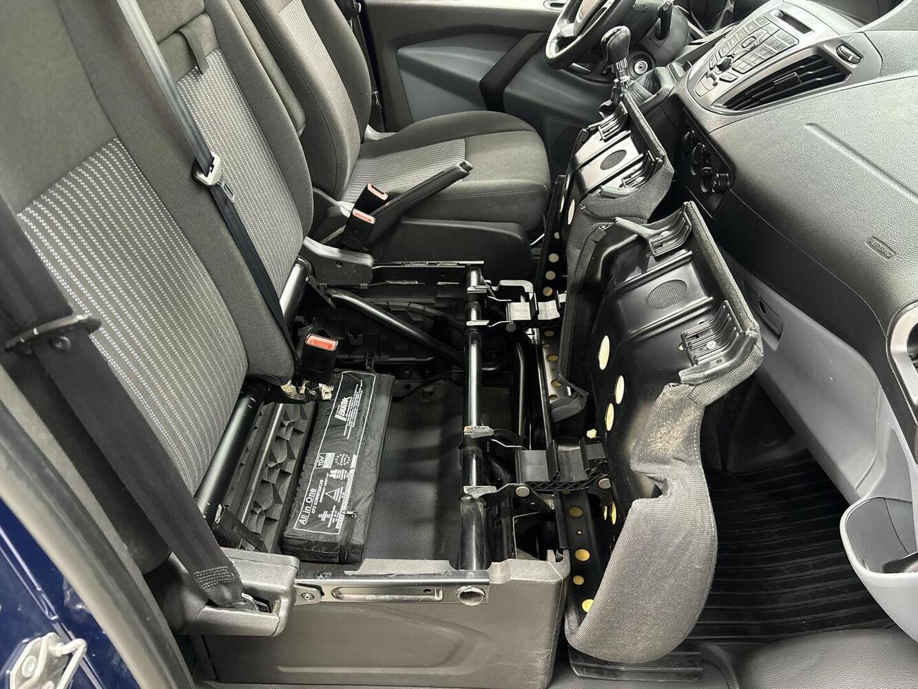 Ford Tourneo vaihtoauto
