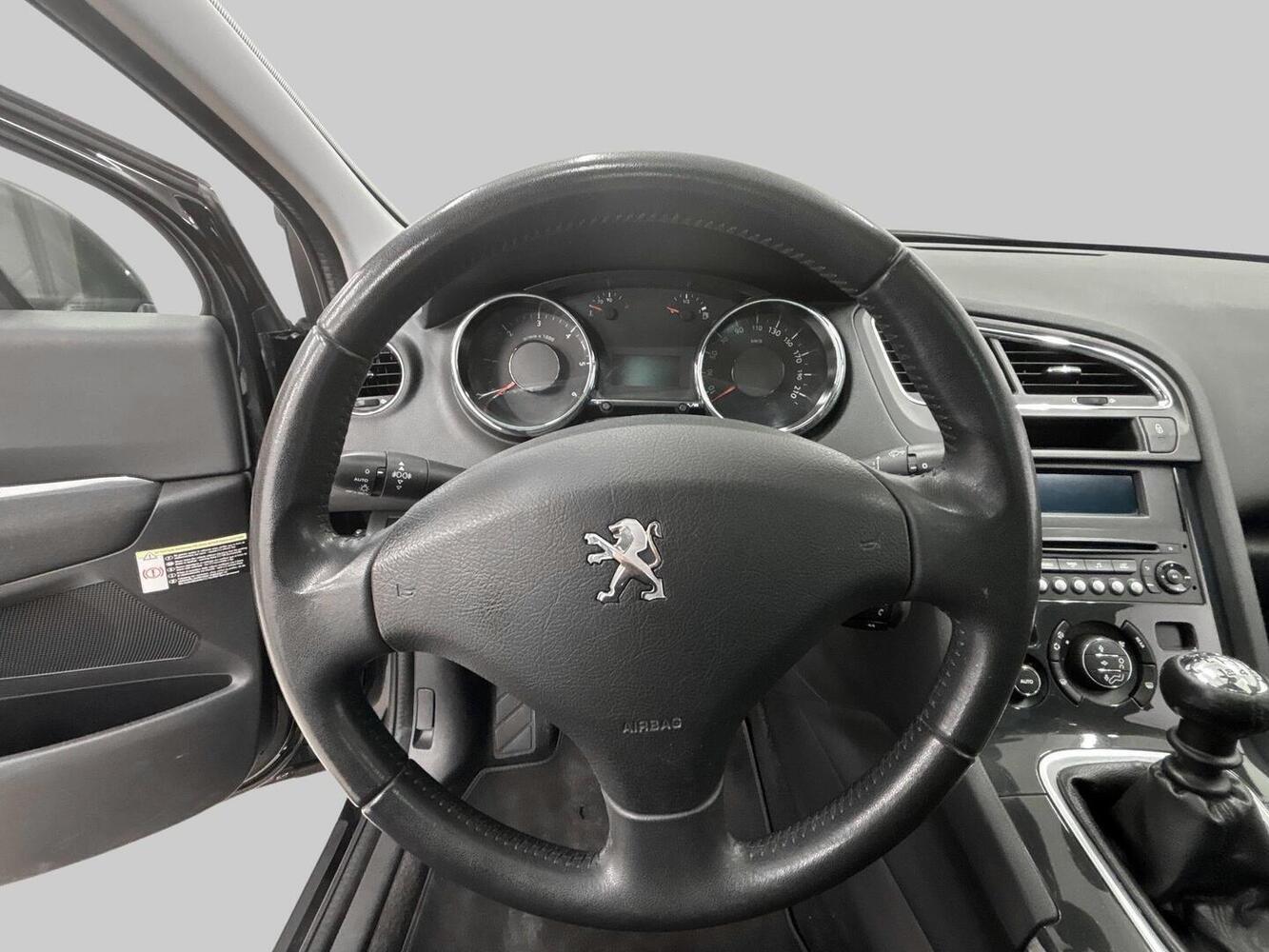 Peugeot 5008 vaihtoauto