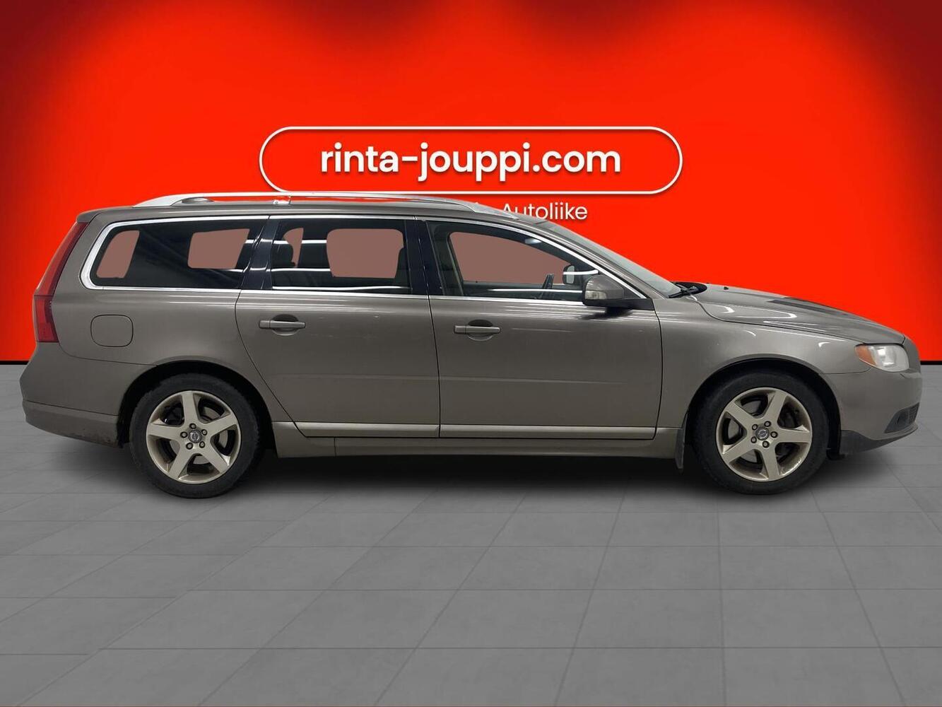 Volvo V70 vaihtoauto