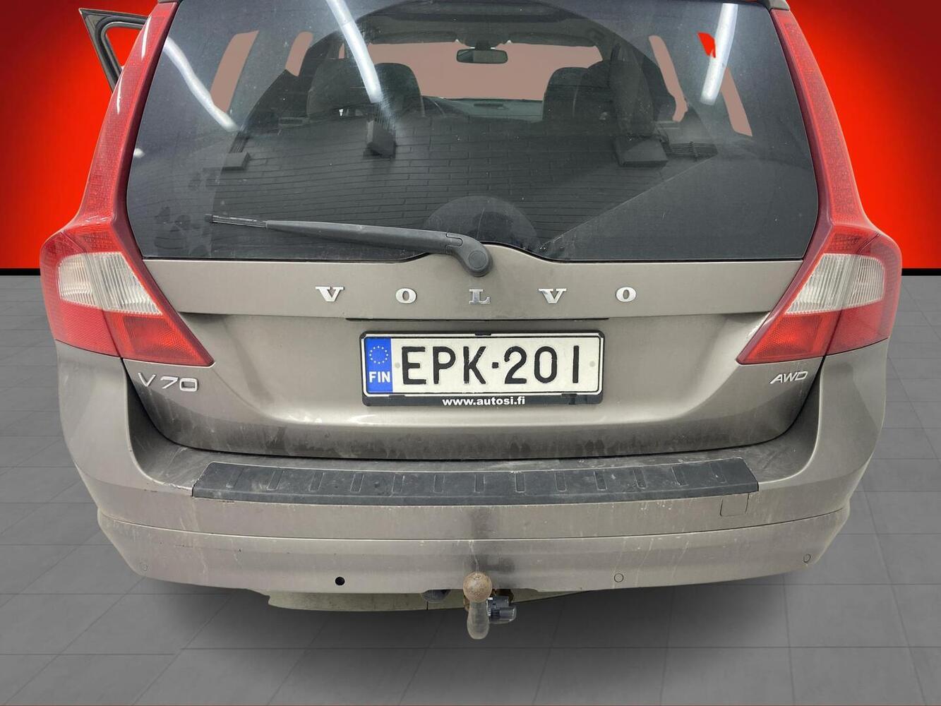 Volvo V70 vaihtoauto