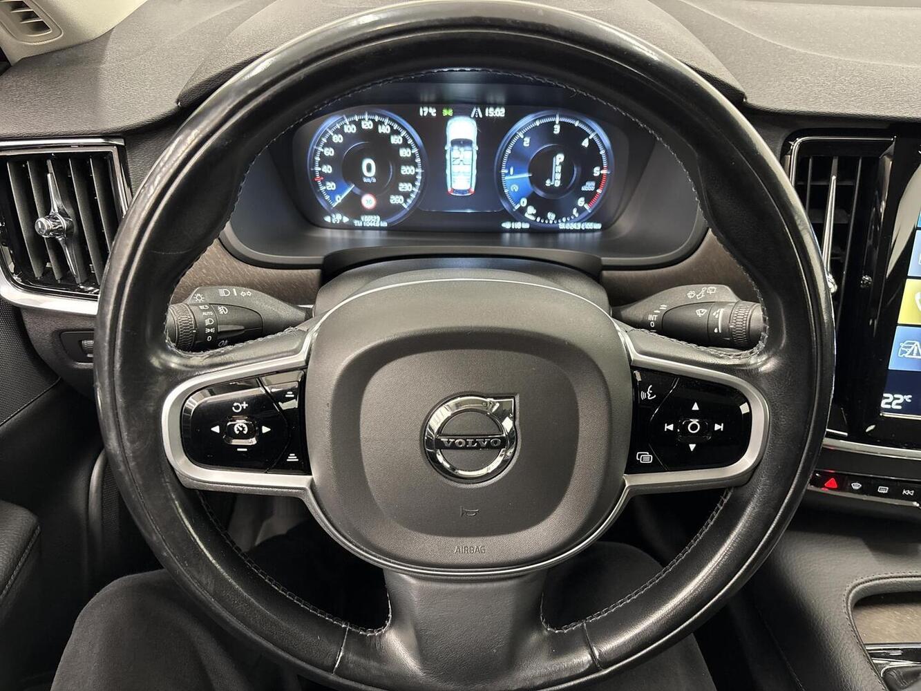 Volvo V90 Cross Country vaihtoauto