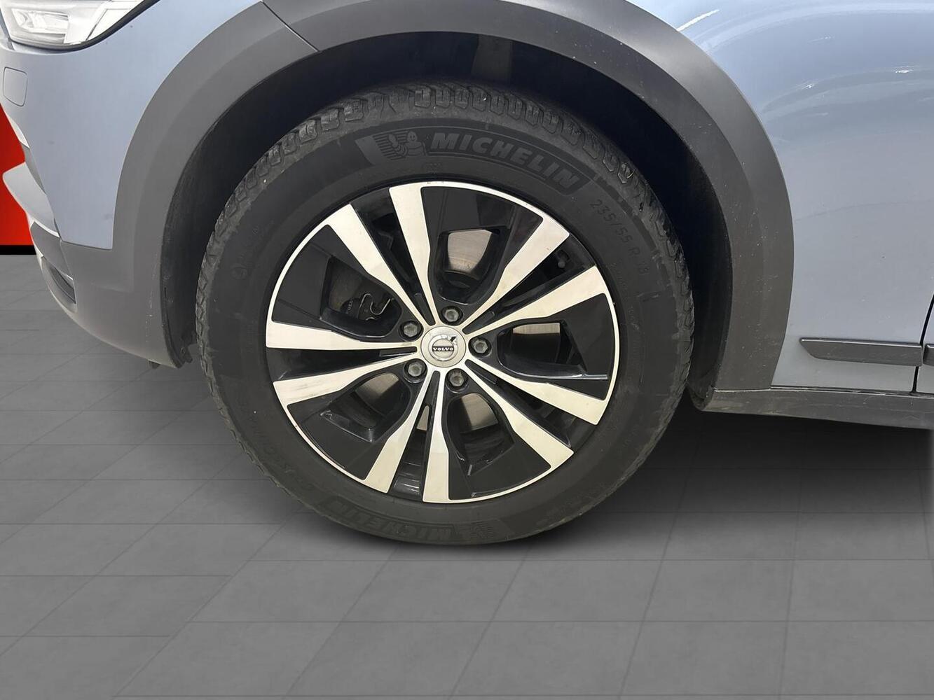 Volvo V90 Cross Country vaihtoauto