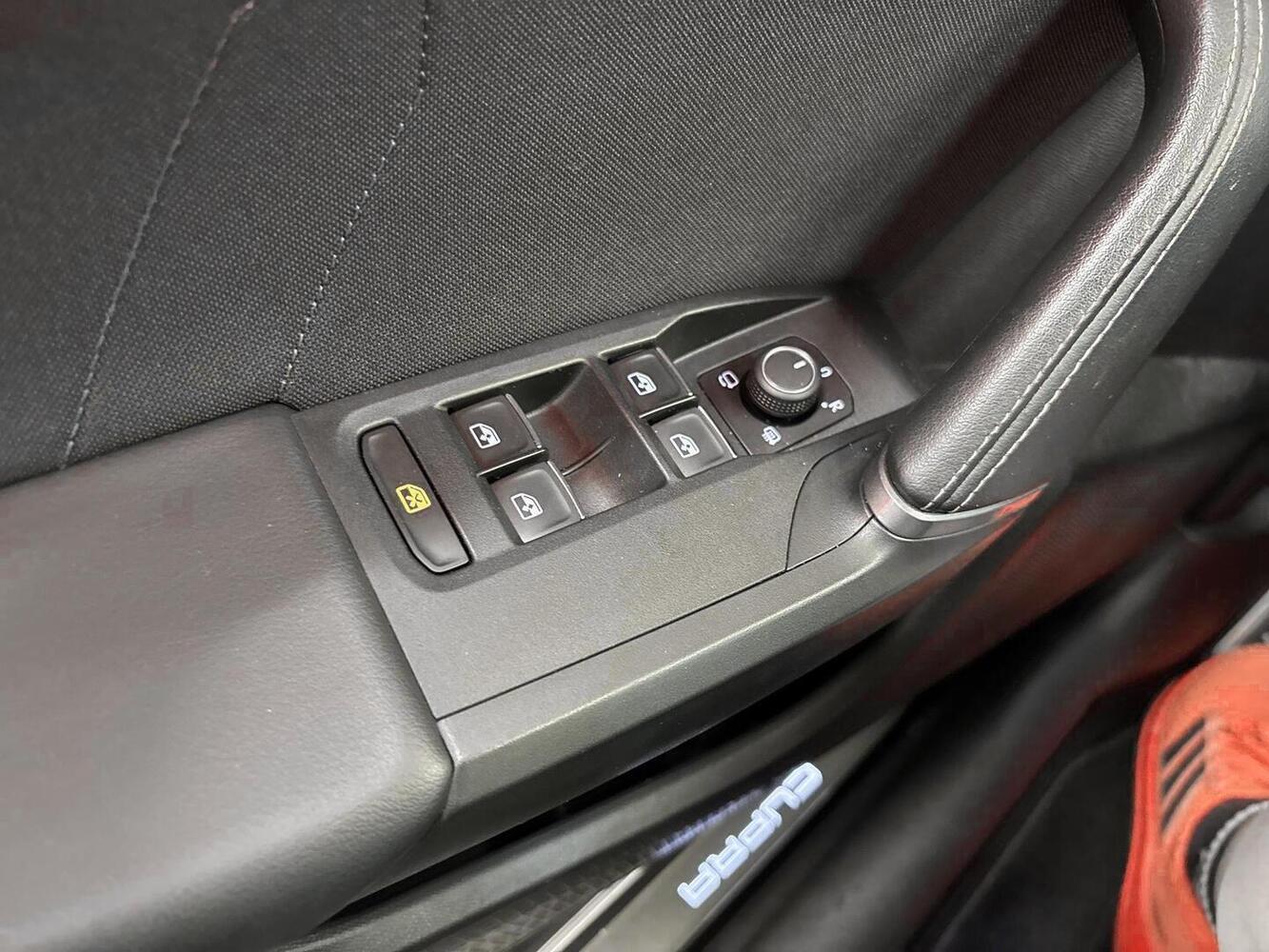 Cupra Leon Sportstourer vaihtoauto