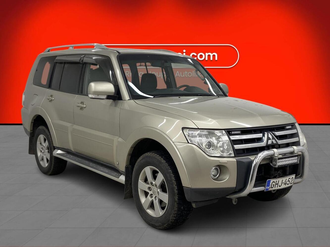 Mitsubishi Pajero vaihtoauto