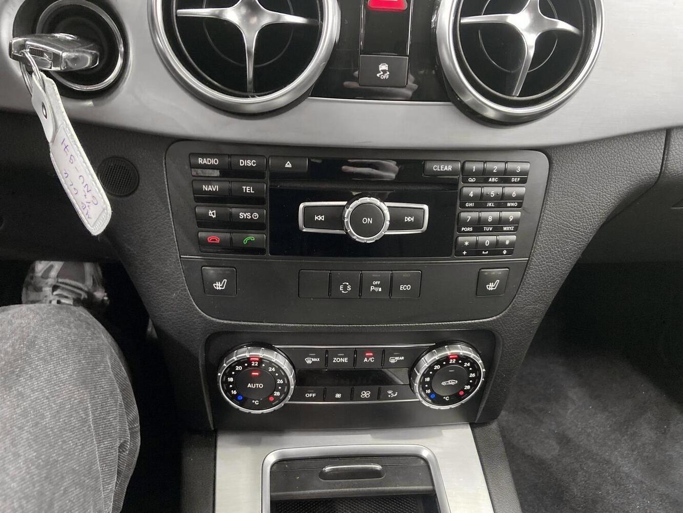 Mercedes-Benz GLK vaihtoauto