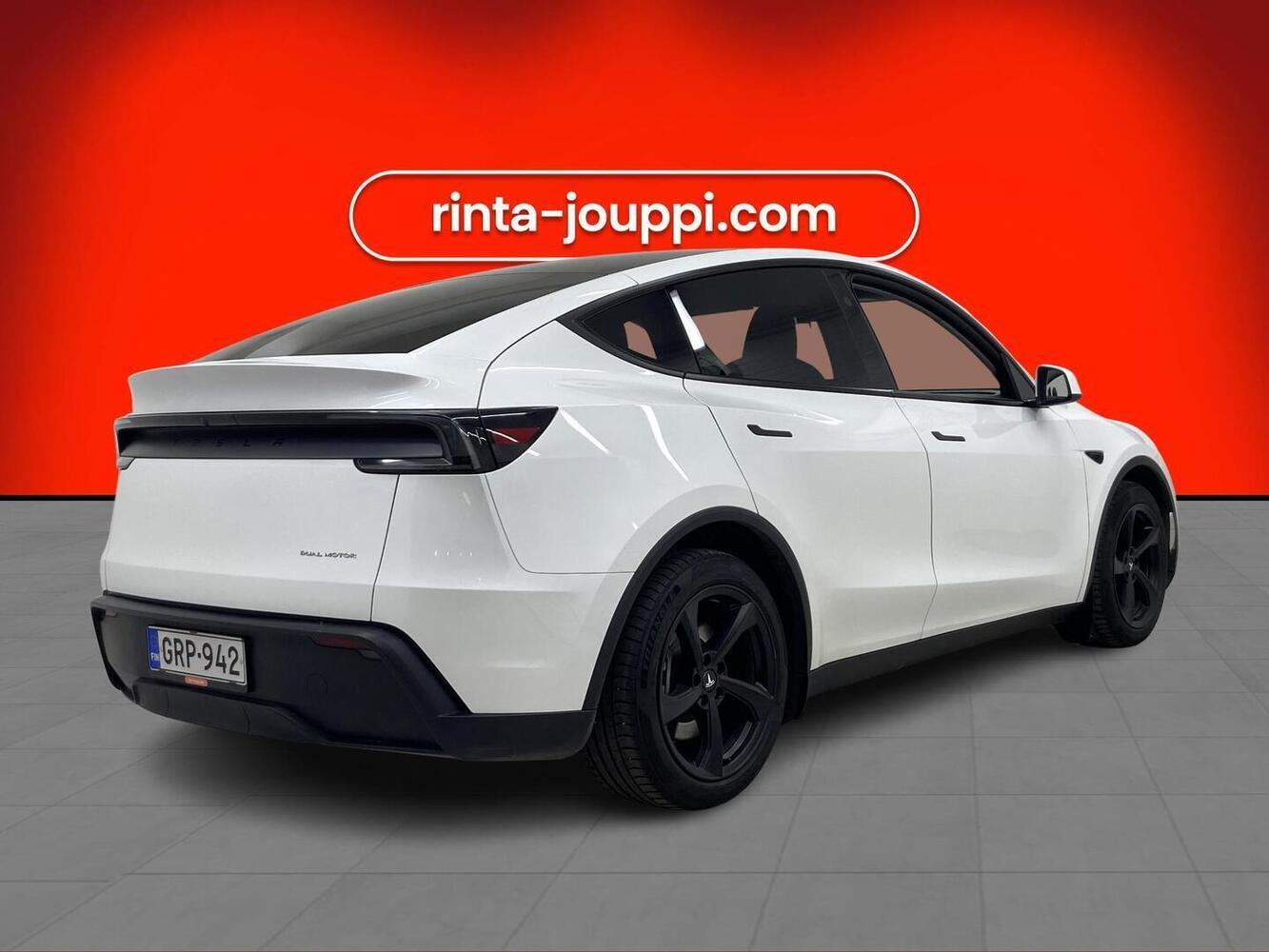 Tesla Model Y vaihtoauto