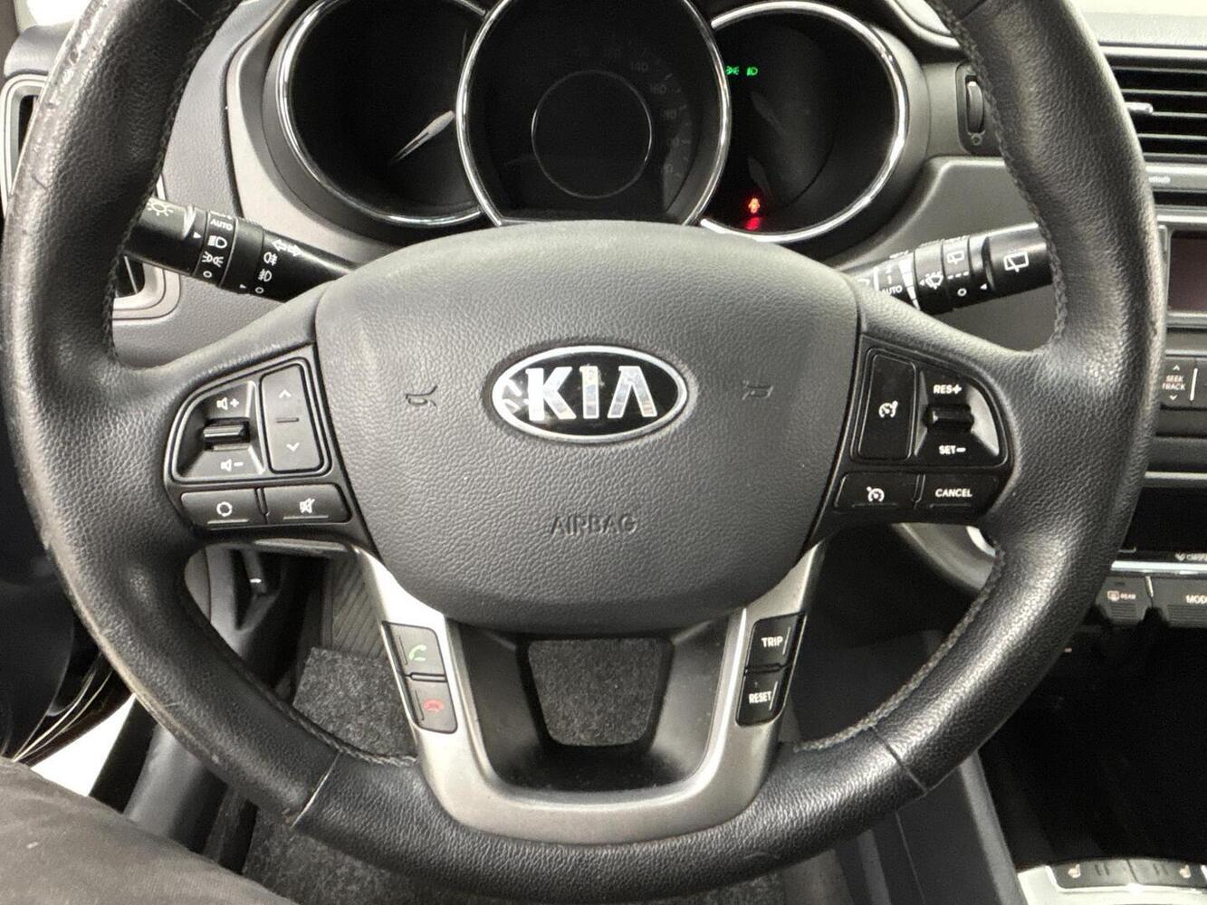Kia Rio vaihtoauto