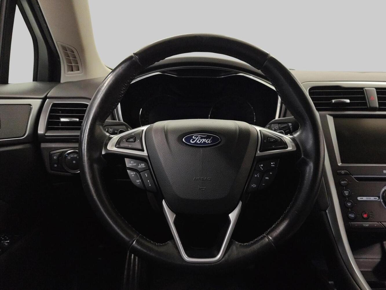 Ford Mondeo vaihtoauto