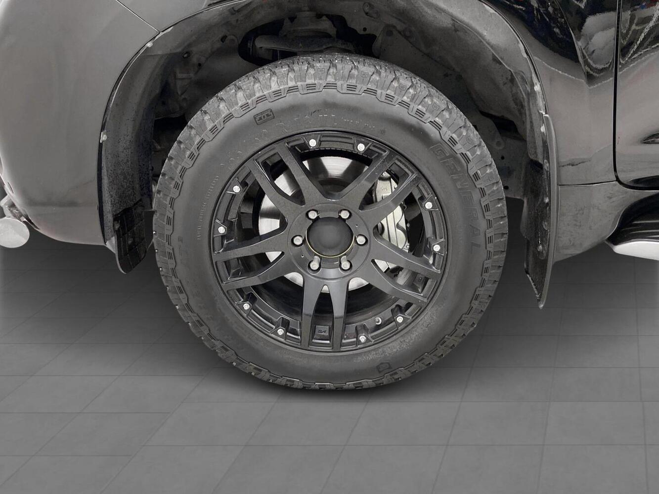 Toyota Land Cruiser vaihtoauto