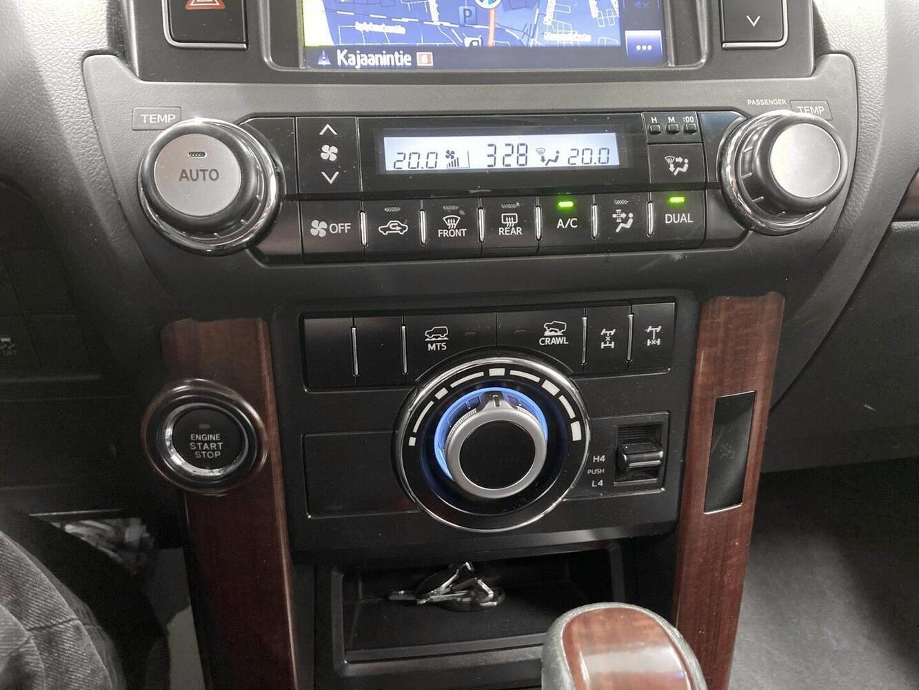 Toyota Land Cruiser vaihtoauto