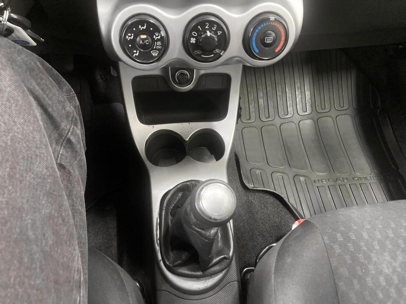 Toyota Urban Cruiser vaihtoauto