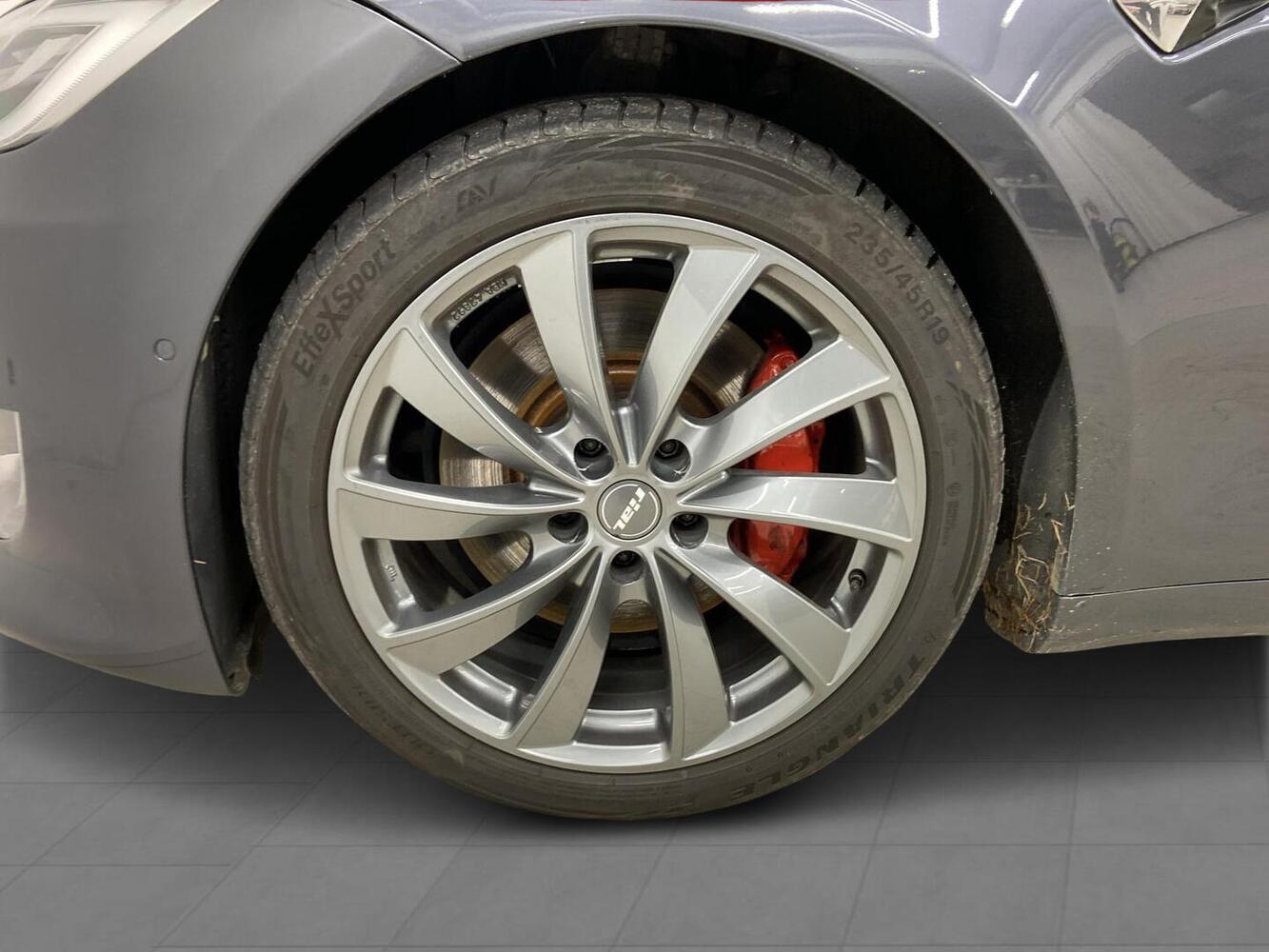 Tesla Model S vaihtoauto