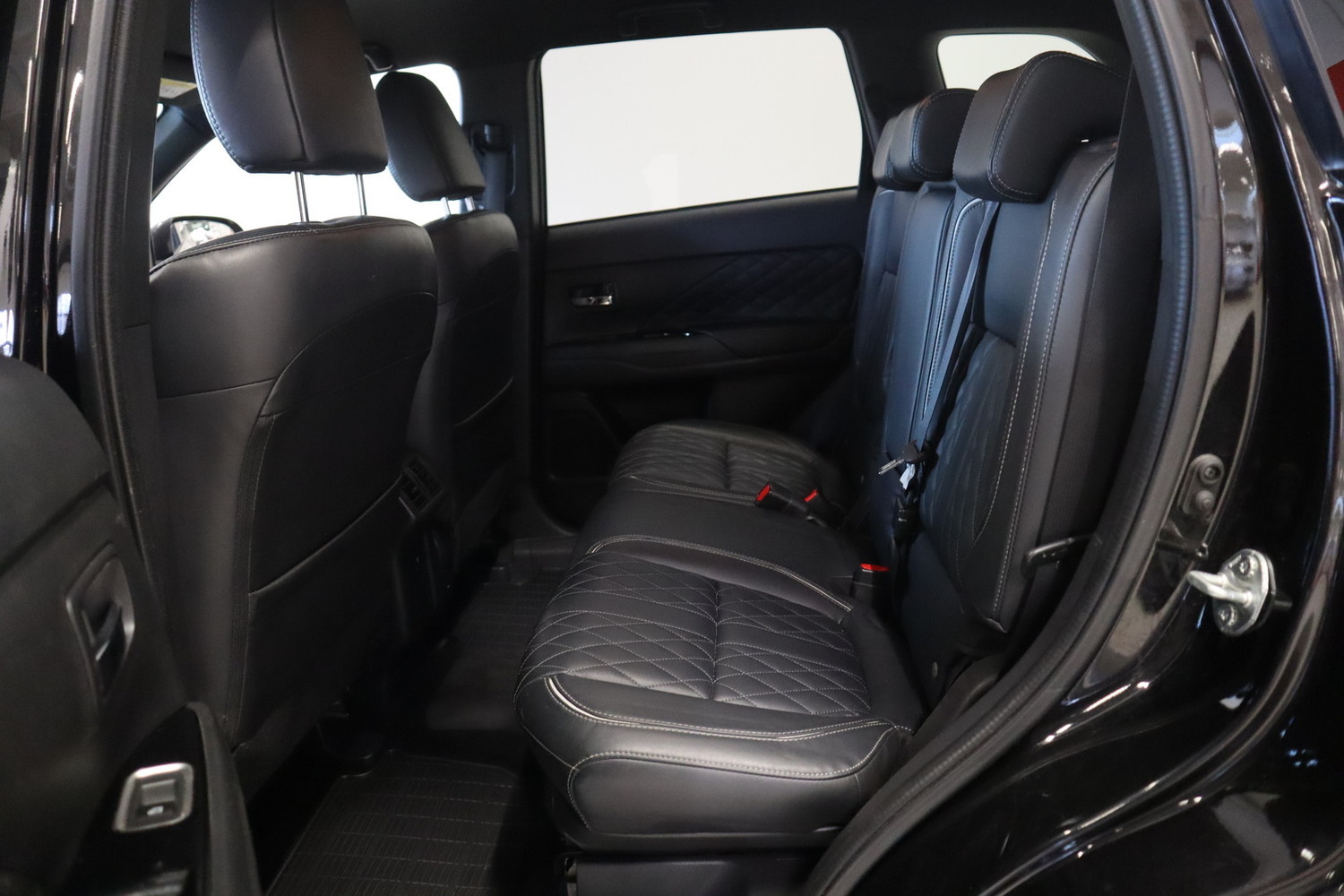 Mitsubishi Outlander vaihtoauto