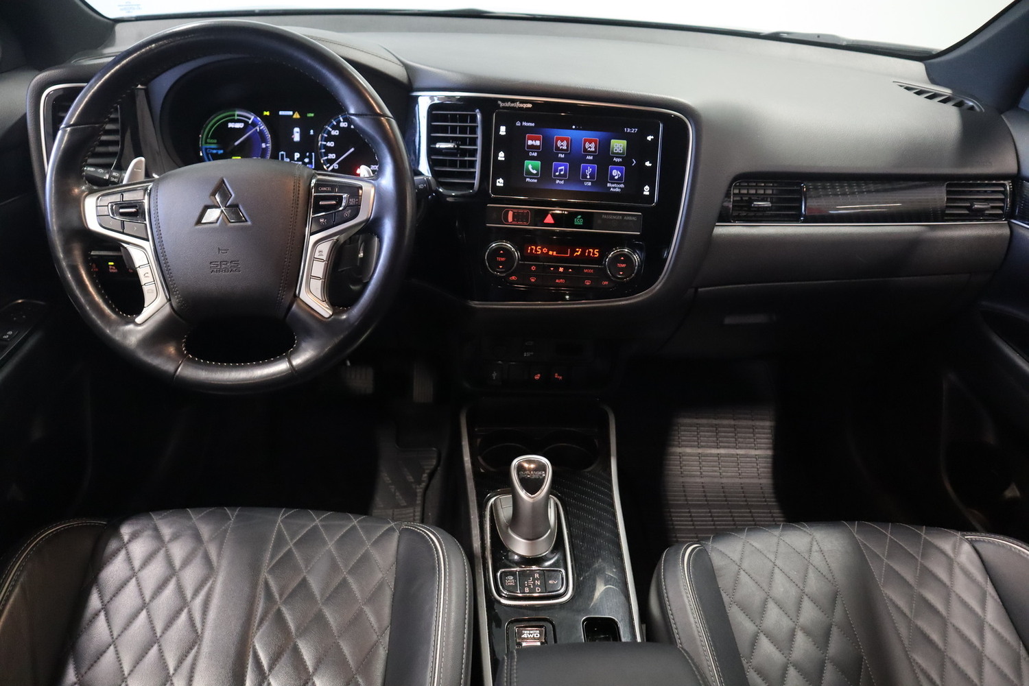 Mitsubishi Outlander vaihtoauto