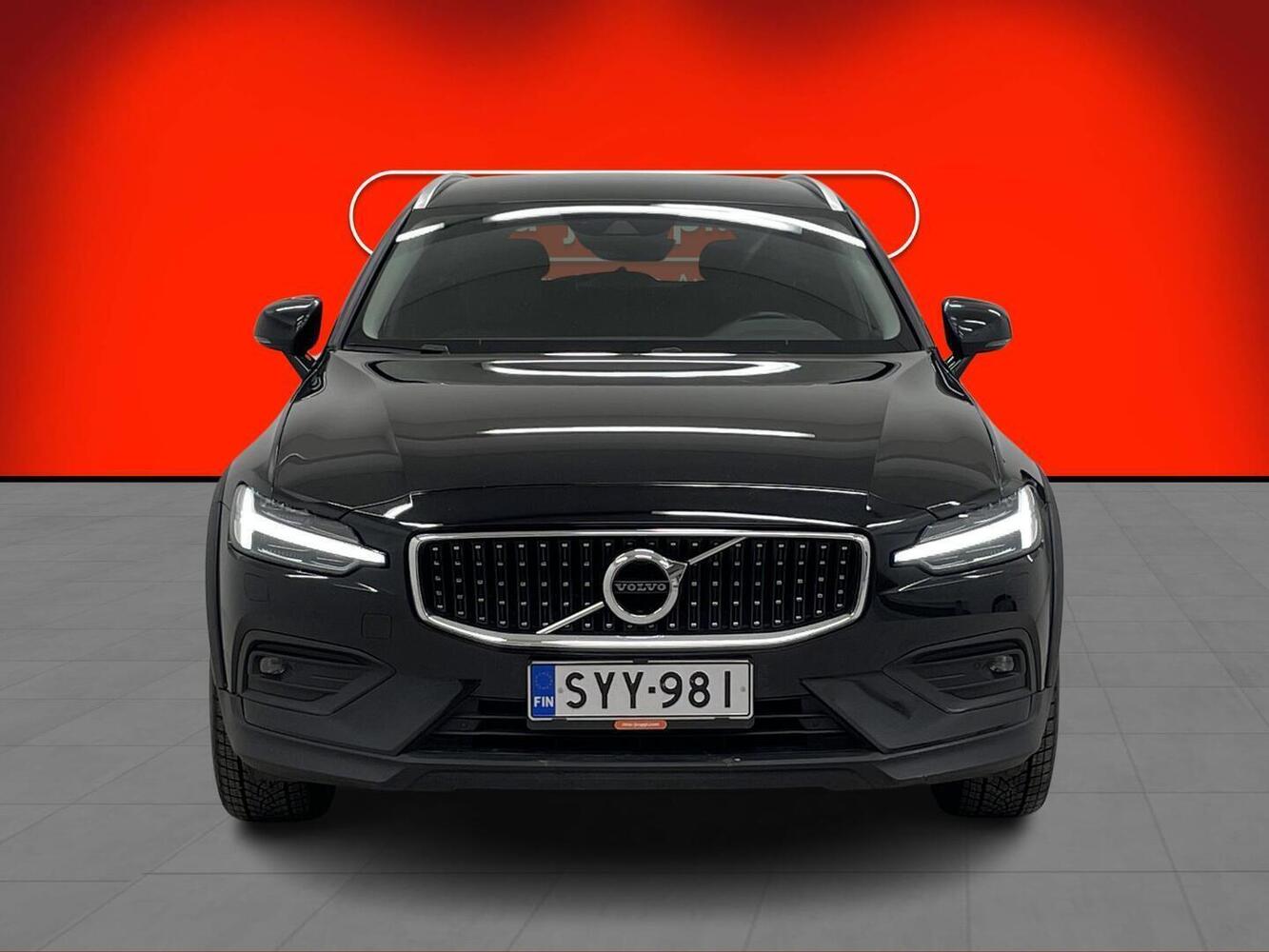 Volvo V60 Cross Country vaihtoauto
