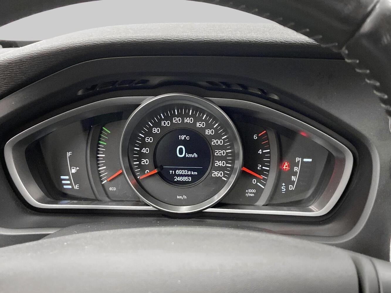 Volvo V40 vaihtoauto