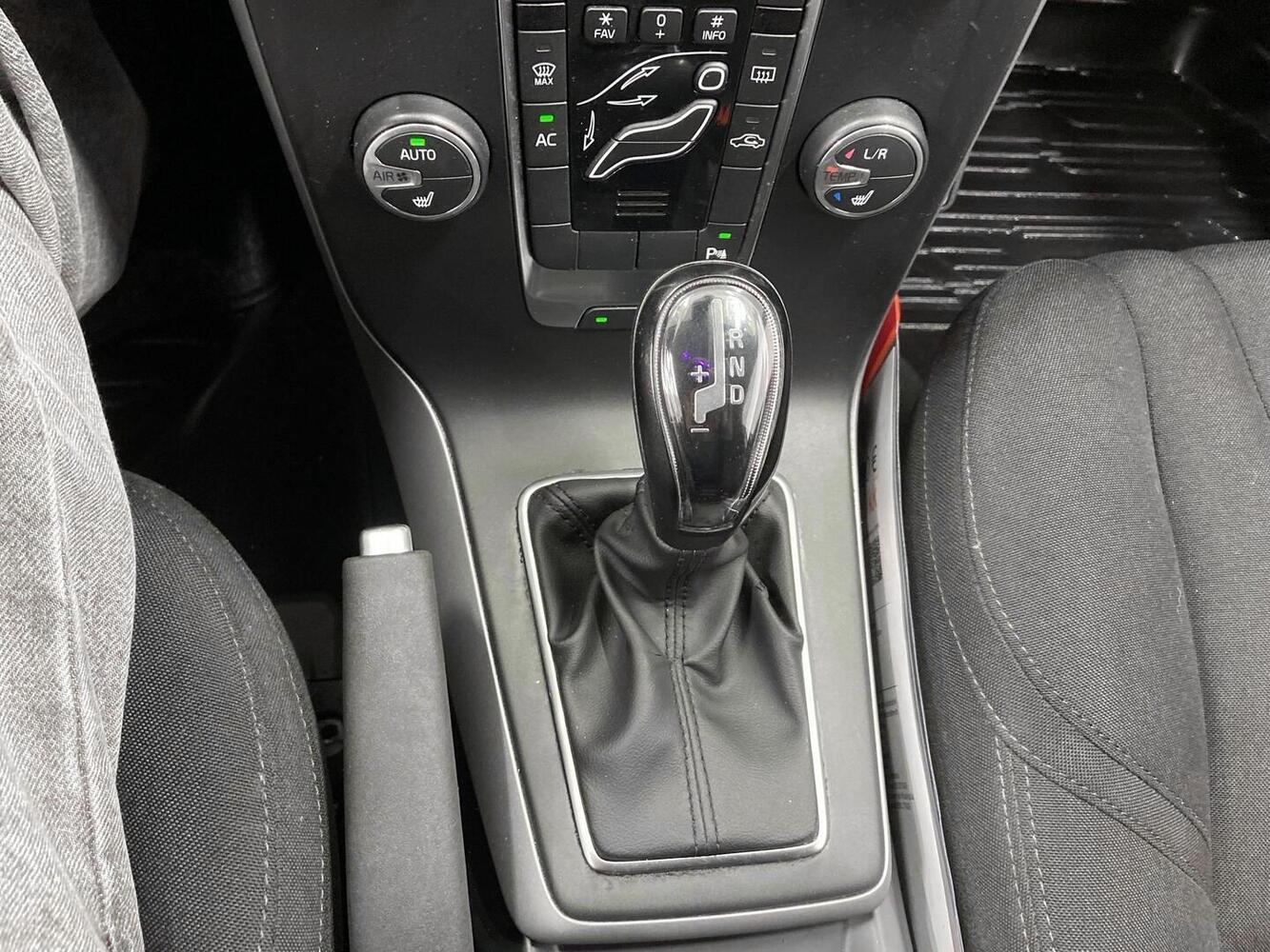 Volvo V40 vaihtoauto