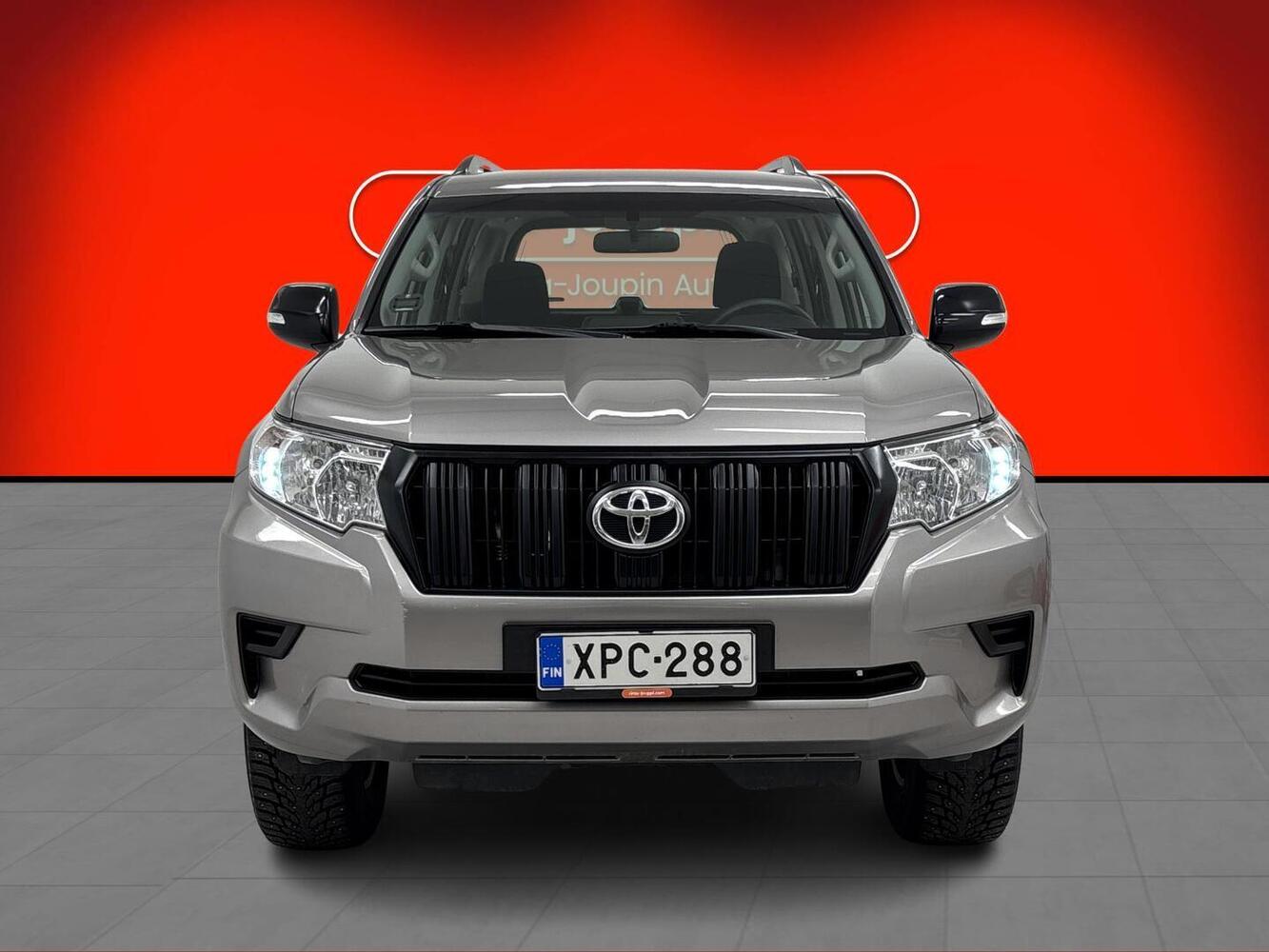 Toyota Land Cruiser vaihtoauto