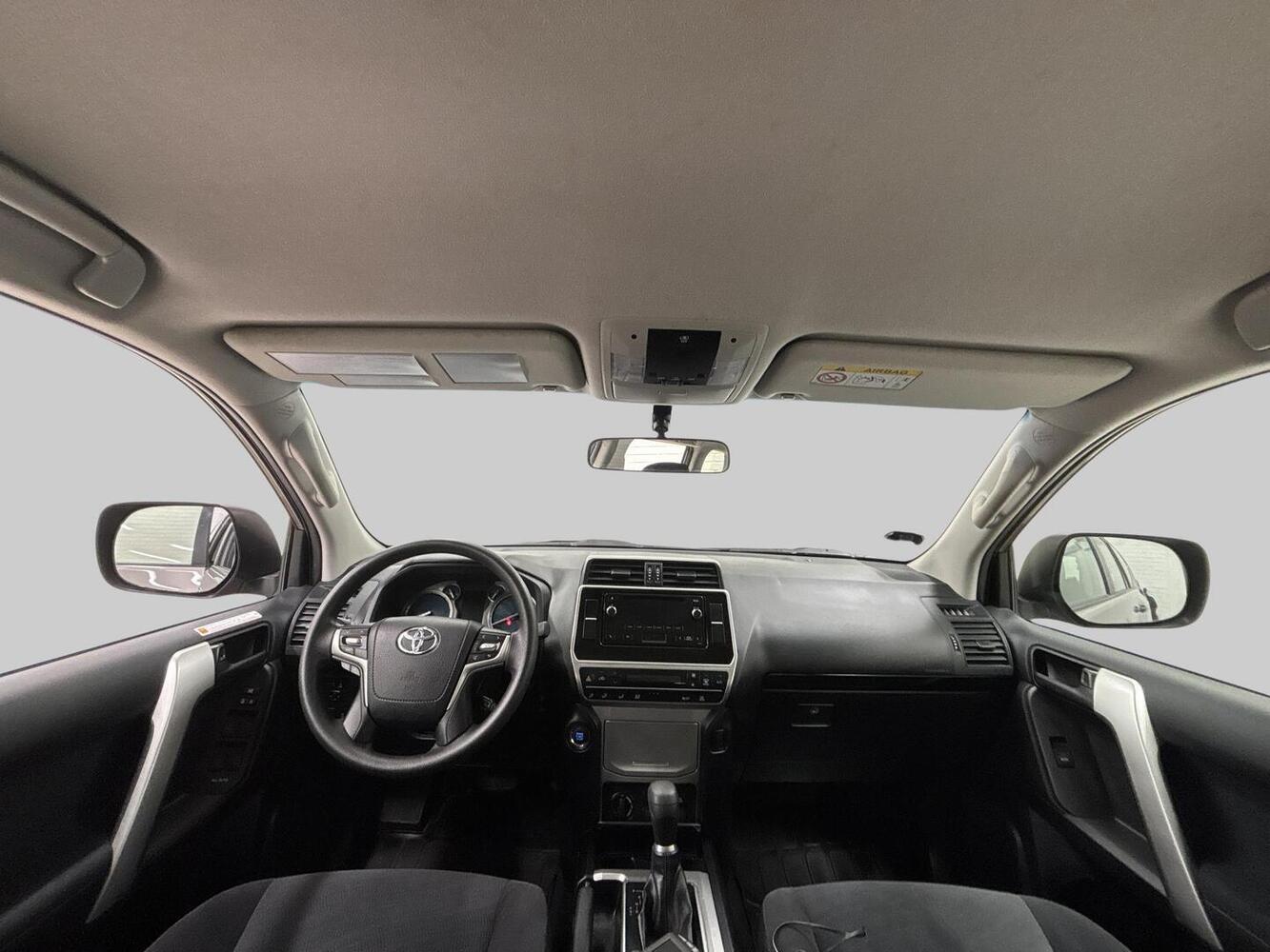 Toyota Land Cruiser vaihtoauto