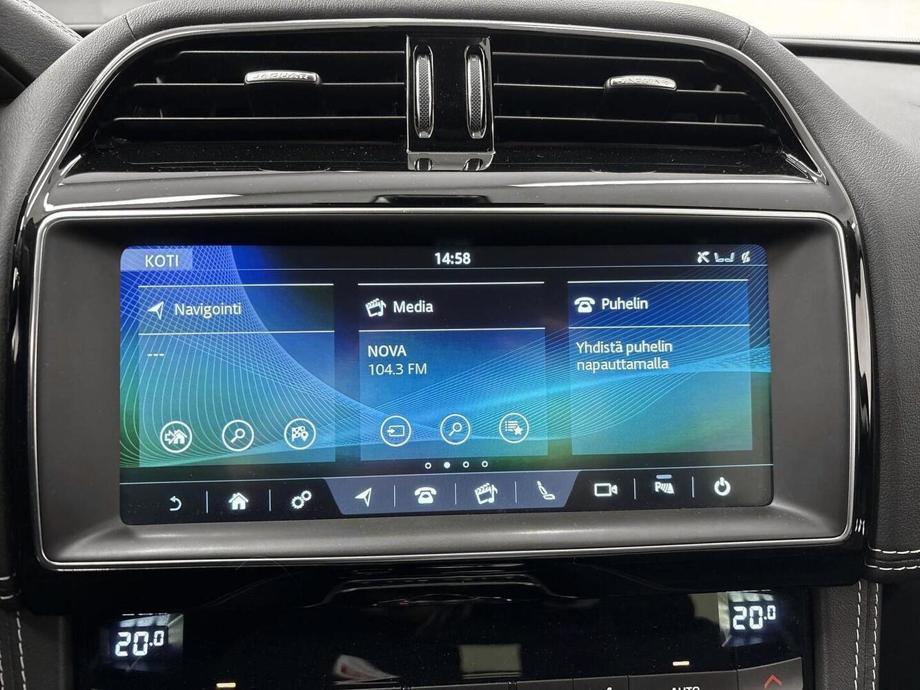 Jaguar F-PACE vaihtoauto