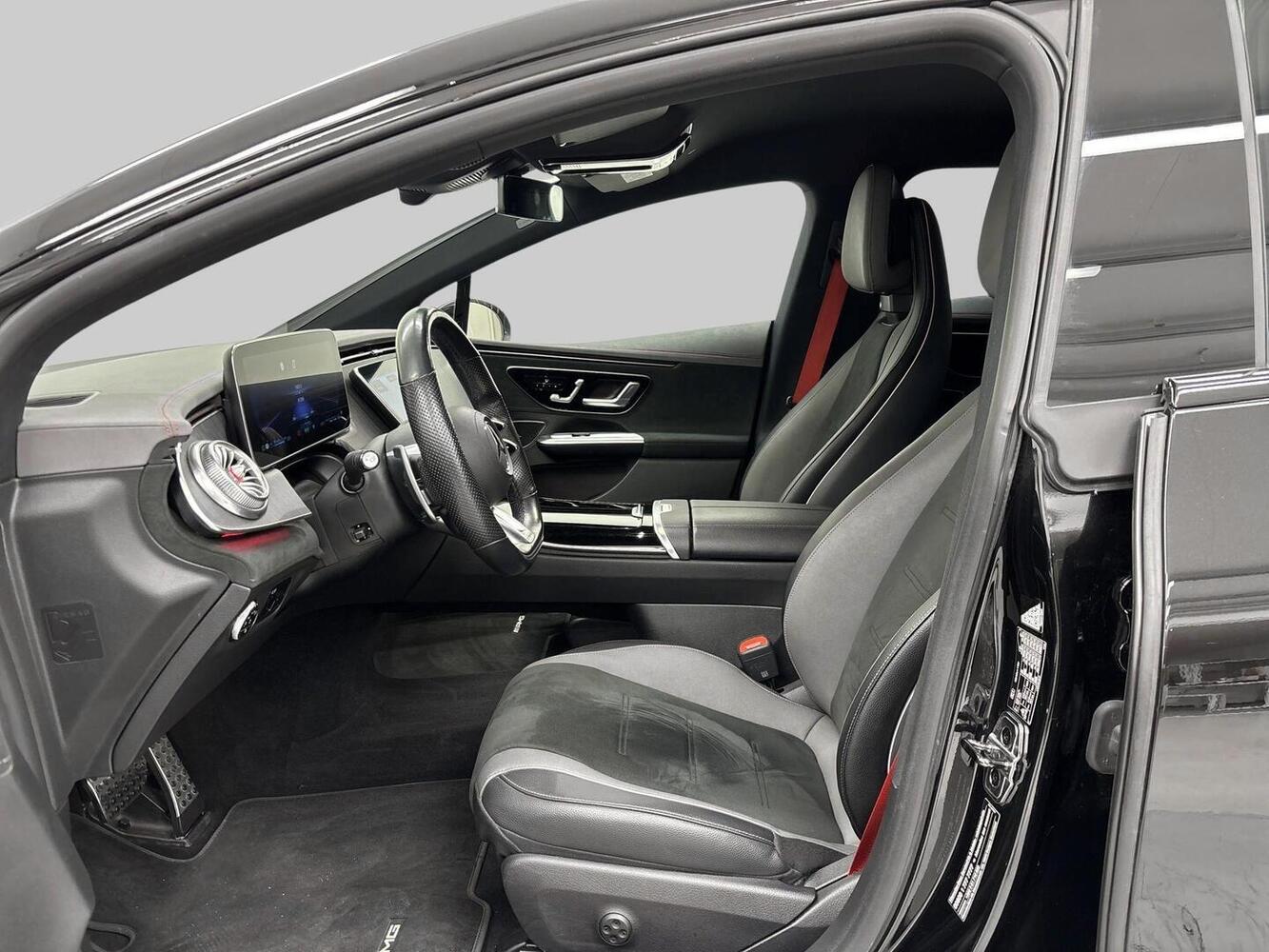 Mercedes-Benz EQE vaihtoauto