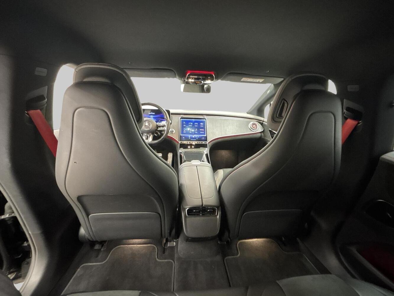 Mercedes-Benz EQE vaihtoauto