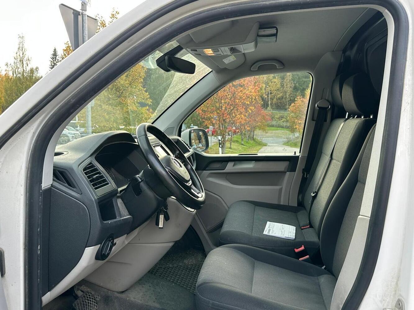 Volkswagen Transporter vaihtoauto