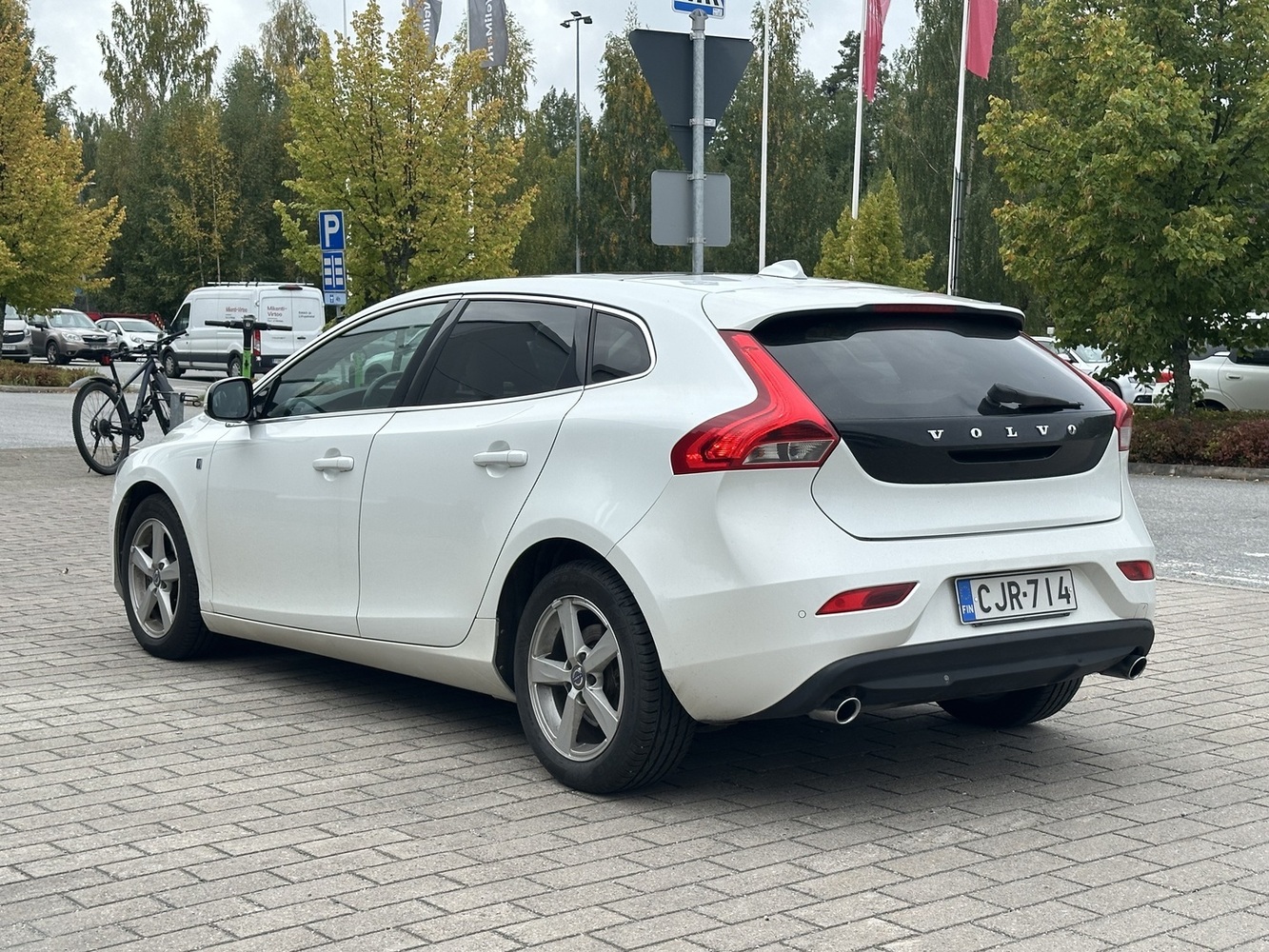 Volvo V40 vaihtoauto