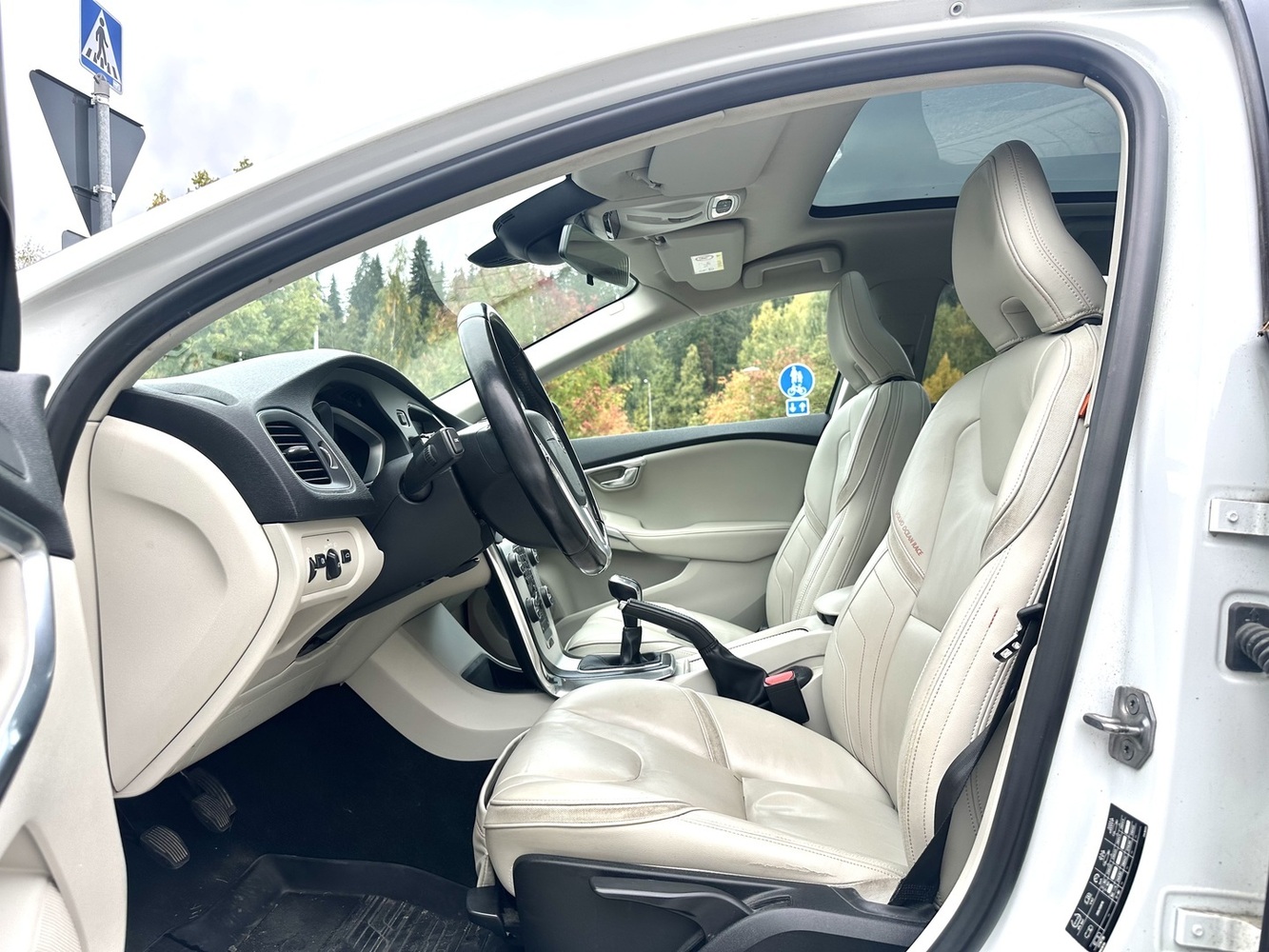 Volvo V40 vaihtoauto