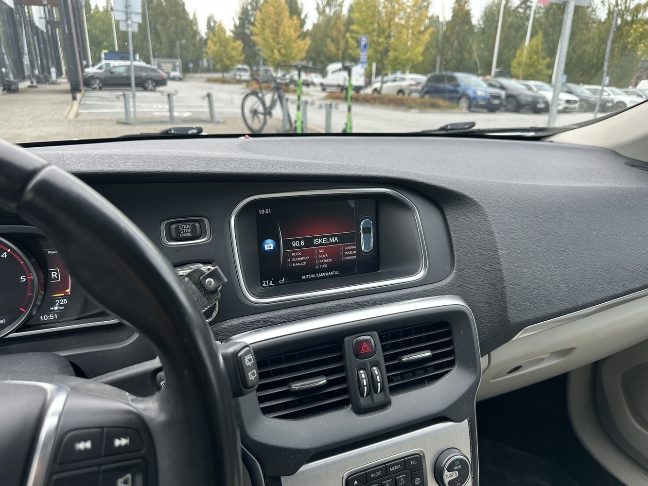 Volvo V40 vaihtoauto
