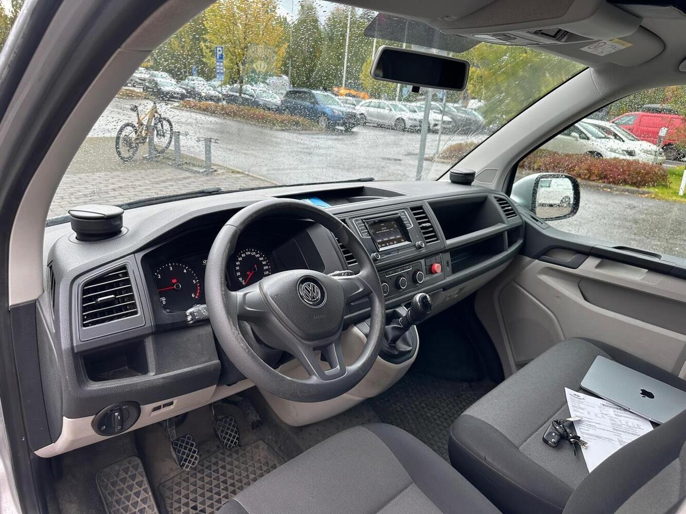 Volkswagen Transporter vaihtoauto