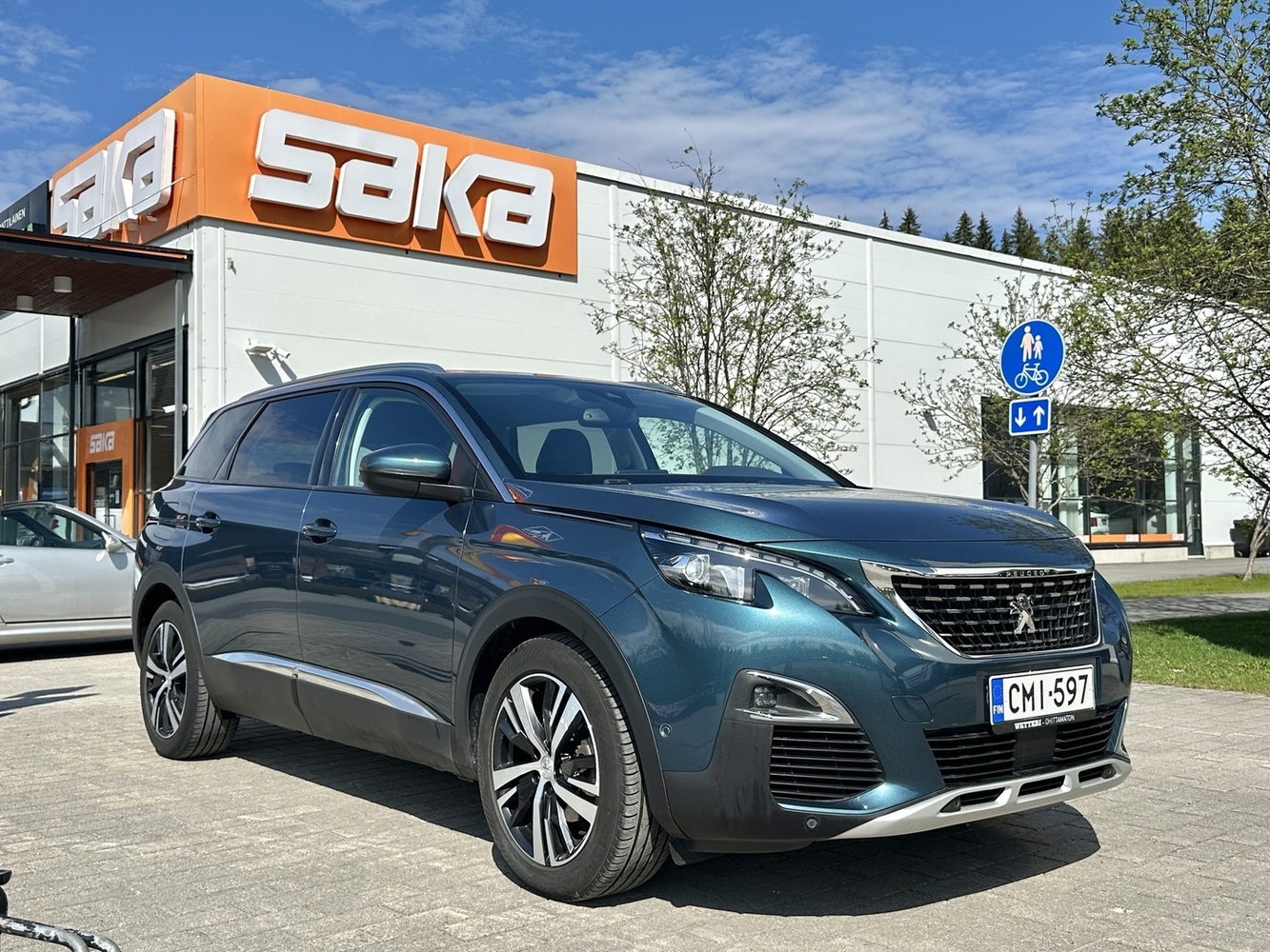 Peugeot 5008 vaihtoauto