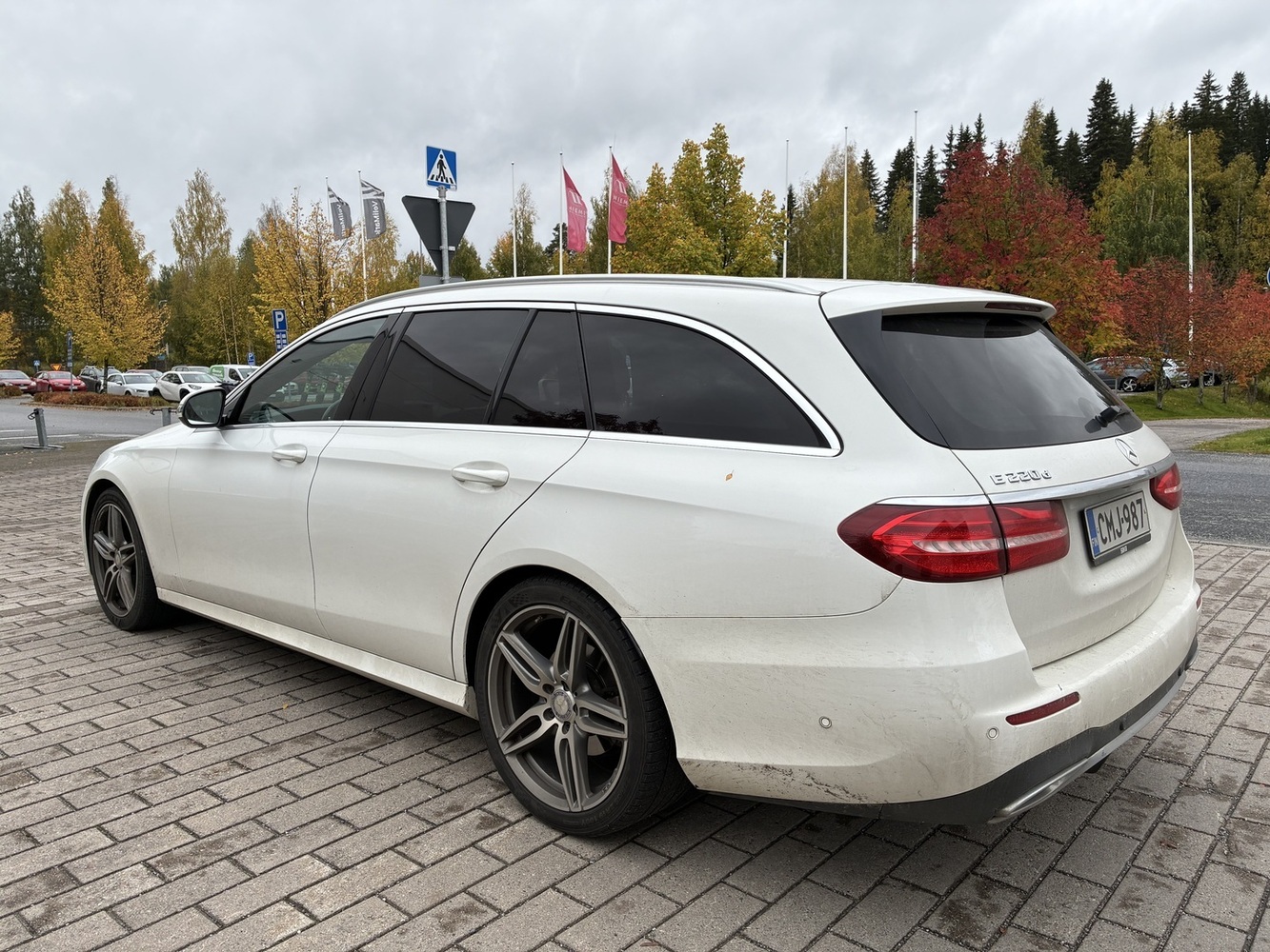 Mercedes-Benz E vaihtoauto